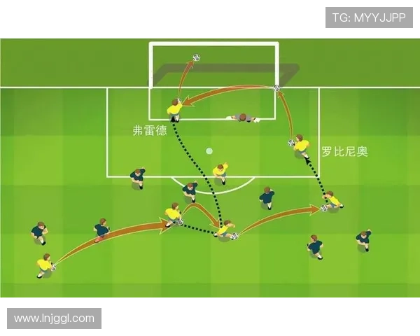 点球判罚争议背后的规则博弈与裁判尺度之辩引发赛场公平性质疑 - 副本 (2) - 副本