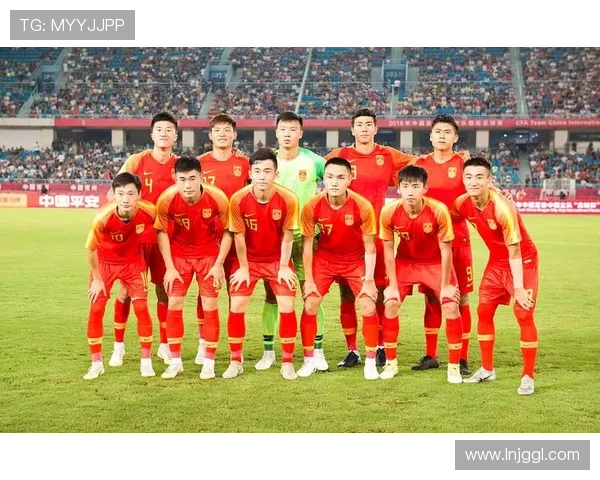 绿茵烽火再燃世界足坛豪强巅峰对决全景纪实与新时代战术革新风云录 - 副本 - 副本 - 副本 (3)